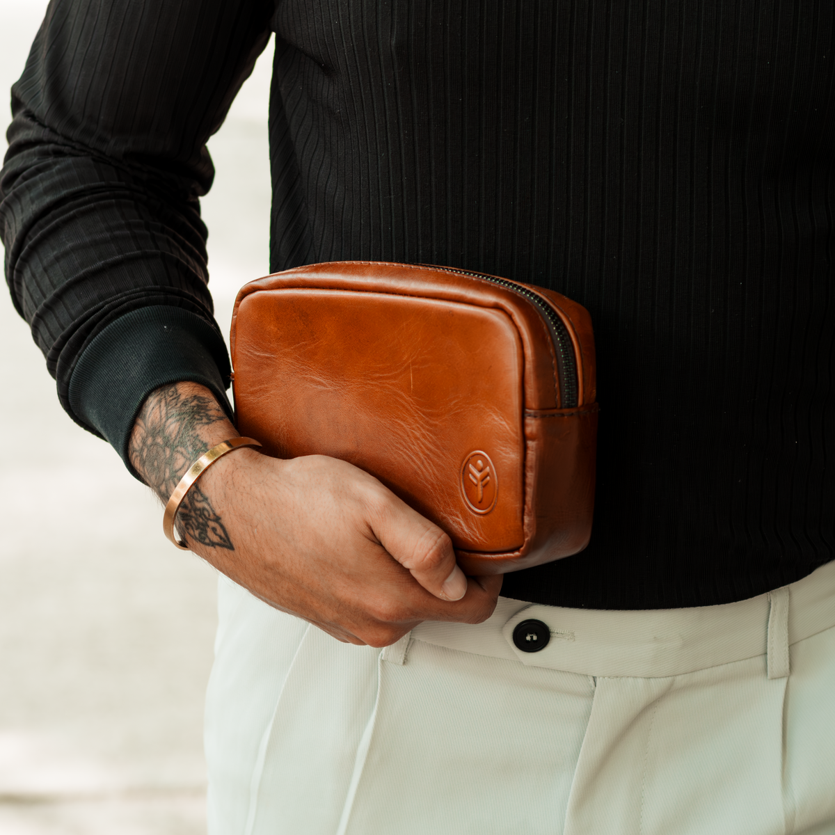 Lite Pouch